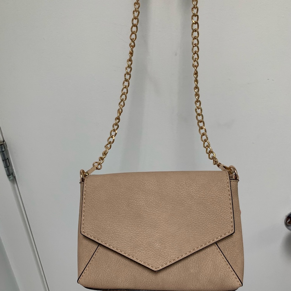 Urban Expressions Crossbody Bag